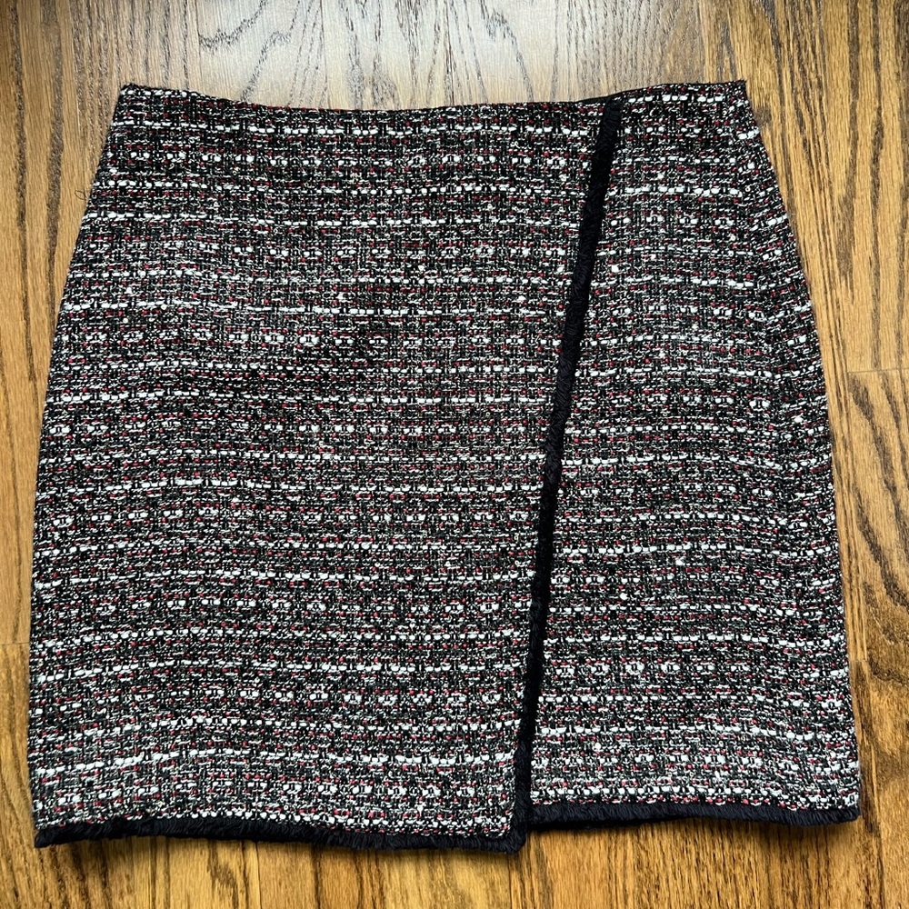 NWT Size 8 Loft Tweed Skirt